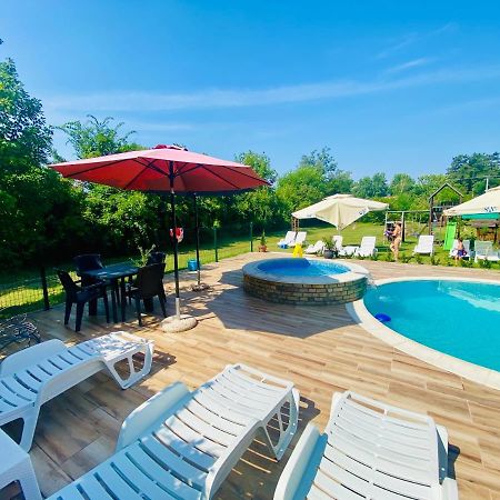 Villa Larus Palic Exterior photo
